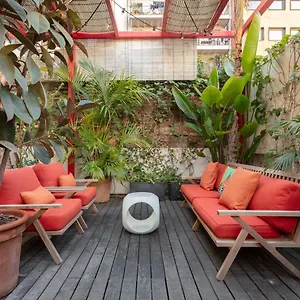 Praktik Garden 2* Barcelona